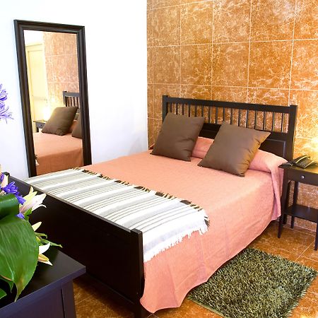 Hotel Adonis Capital Santa Cruz de Tenerife Quarto foto