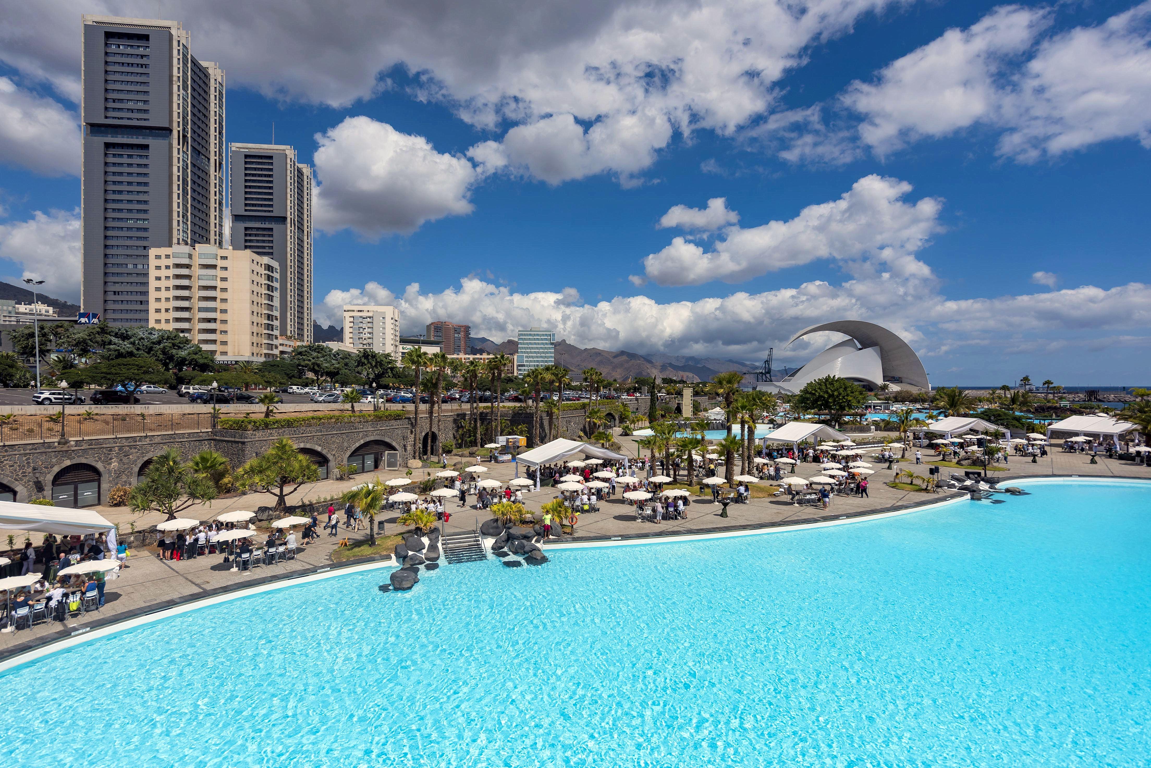 Hotel Adonis Capital Santa Cruz de Tenerife Exterior foto